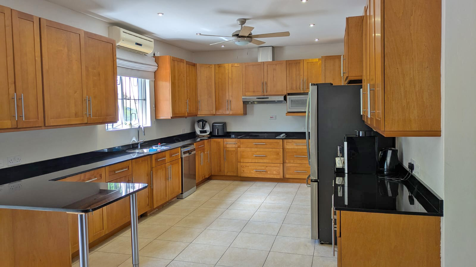 Property For Sale: Sunny Heights Villa Villa Fountain RefJWVFP405