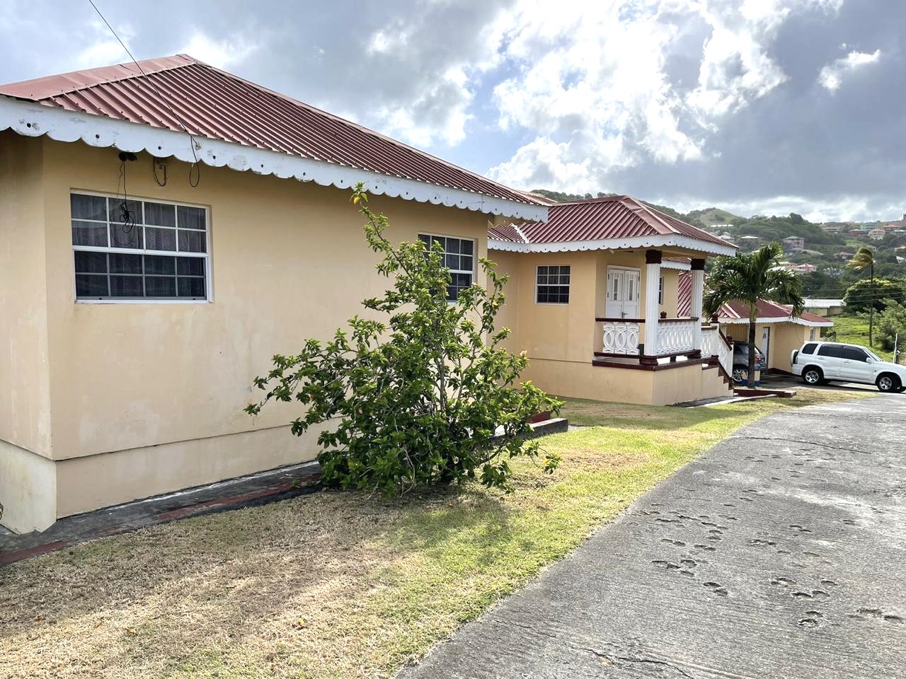 Property For Rent: Jambo House Property For Sale Brighton Prospect Ref MDPB